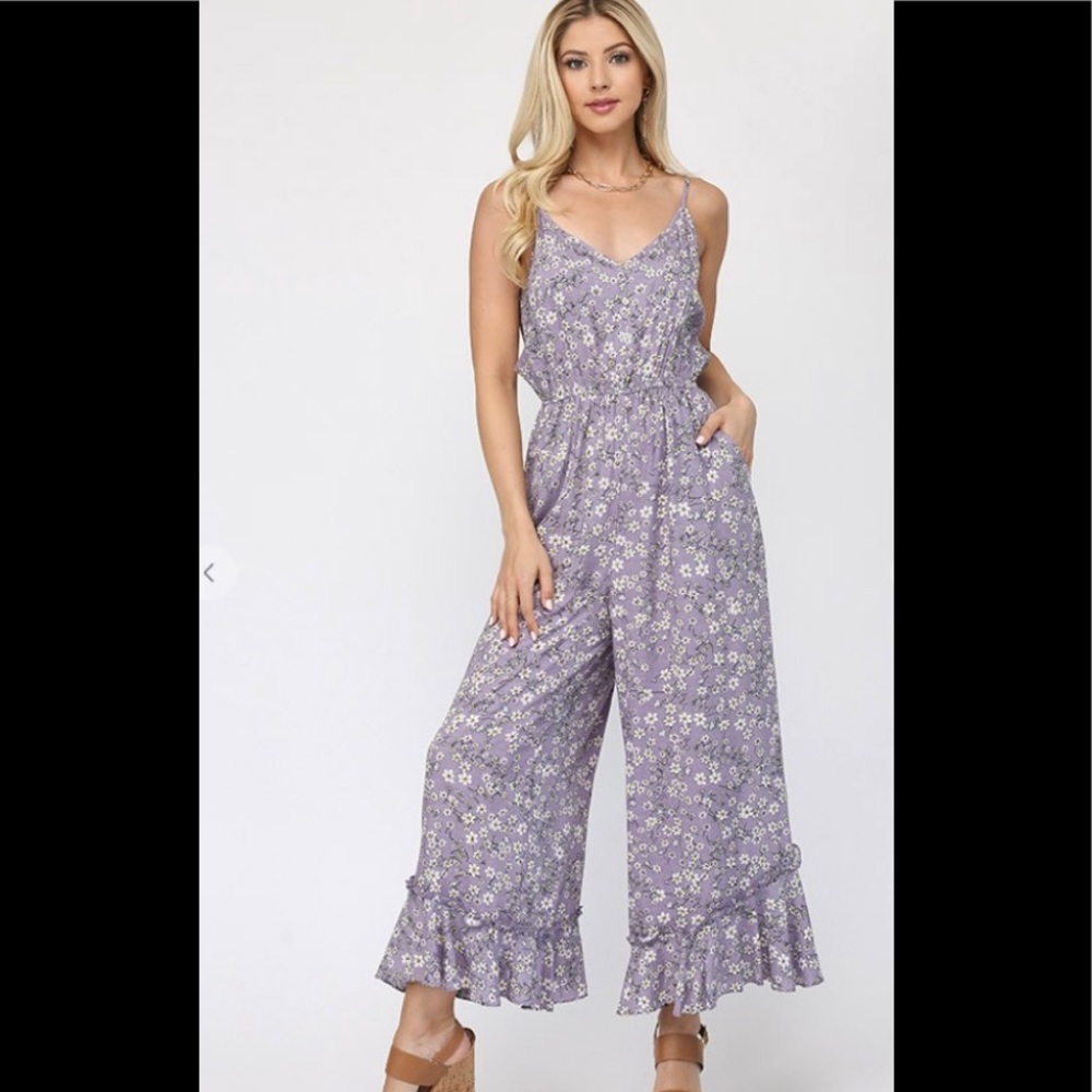 Light purple Ditsy printed, wide leg, ruffled hem jumpsuit